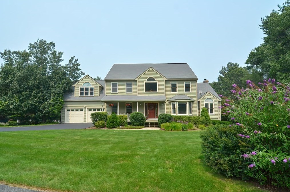 65 Bald Hill Rd, Holliston, MA 01746 exterior