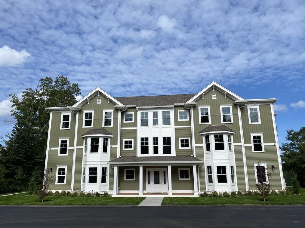949 State Rd #201, Plymouth, MA 02360