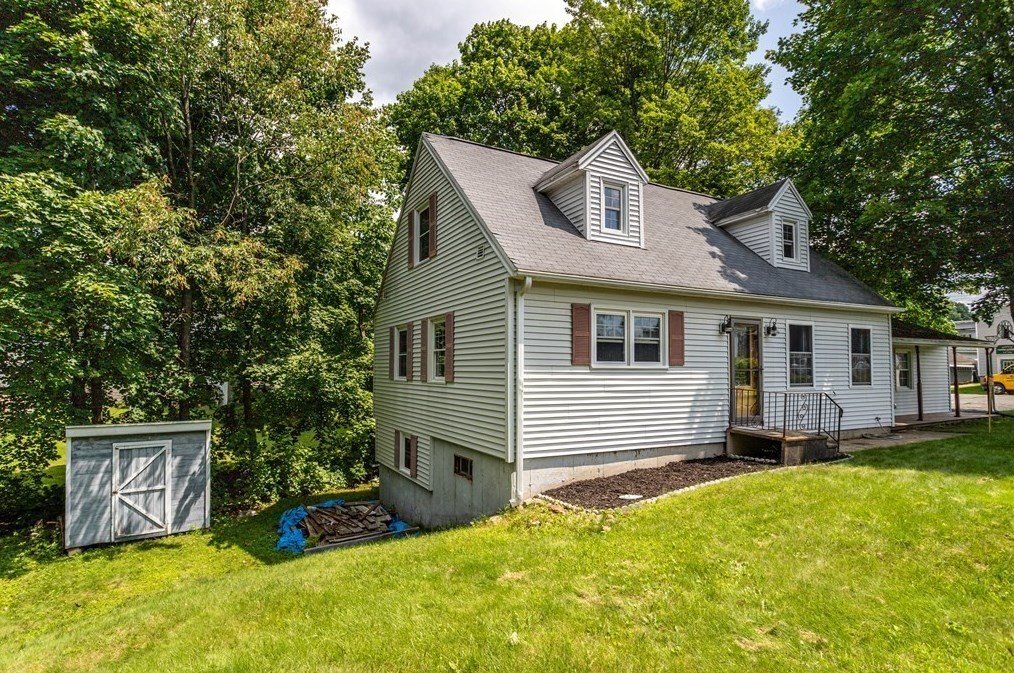 46 Coburn Ave, Gardner, MA 01440 exterior