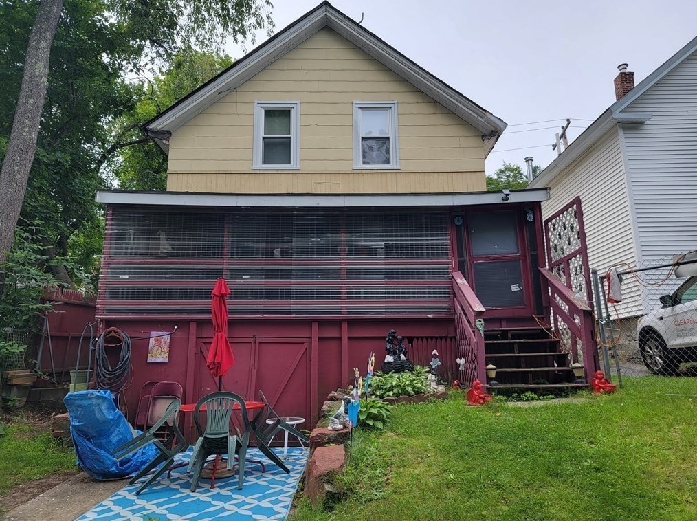 57 Sanborn St, Fitchburg, MA 01420 exterior