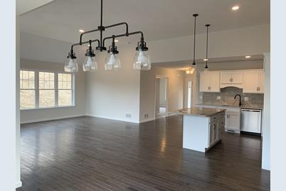 6 Country Club Ln. #6 - Photo 1