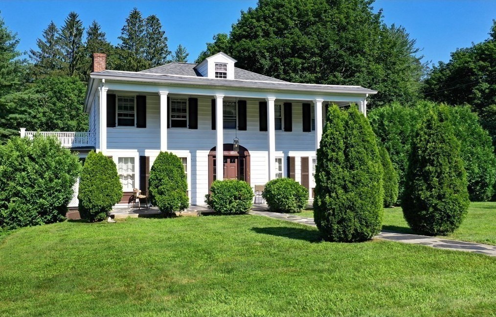 654 Bernardston Rd, Greenfield, MA 01301 exterior