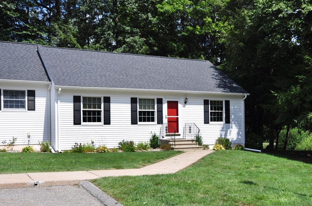 69 Rosewood Ln, Southwick, MA 01077 exterior