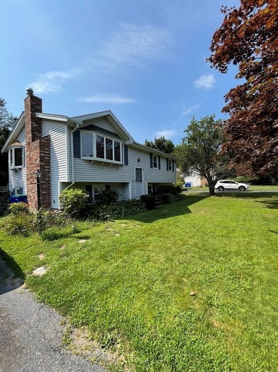 517 Beech St, Rockland, MA 02370 exterior