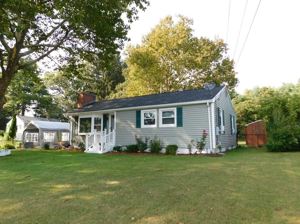 35 Virginia Ln, East Longmeadow, MA 01028 exterior