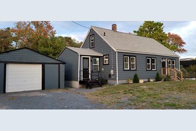 1894 Fall River Ave - Photo 1