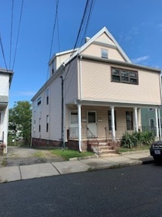 31 Ware St, Somerville, MA 02144-1540