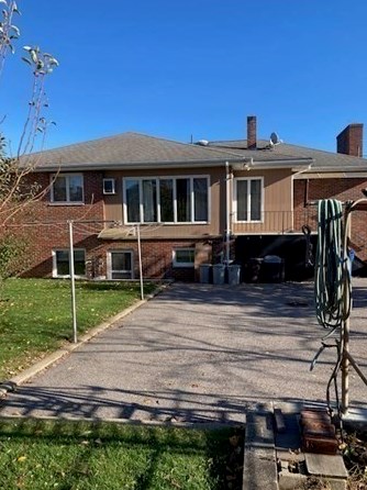 47 Cedar St, Waltham MA  02453-5926 exterior