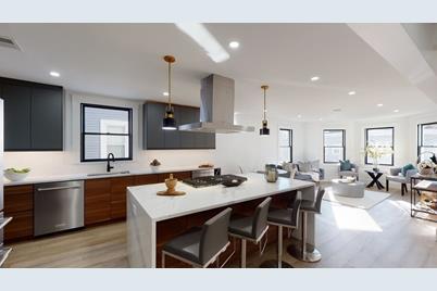 642 East Seventh St #2 - Photo 1