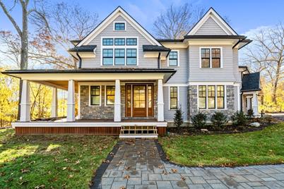 115 Christina Street - Photo 1
