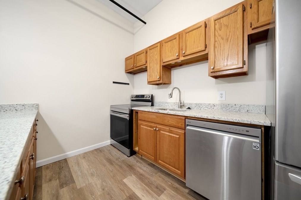 30 Cross St #2, Somerville, MA 02145