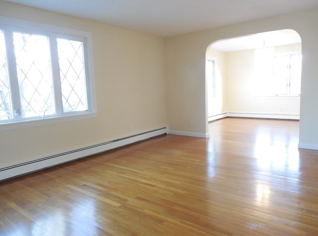 489 Mount Auburn St Apt 3, Watertown, MA 02472
