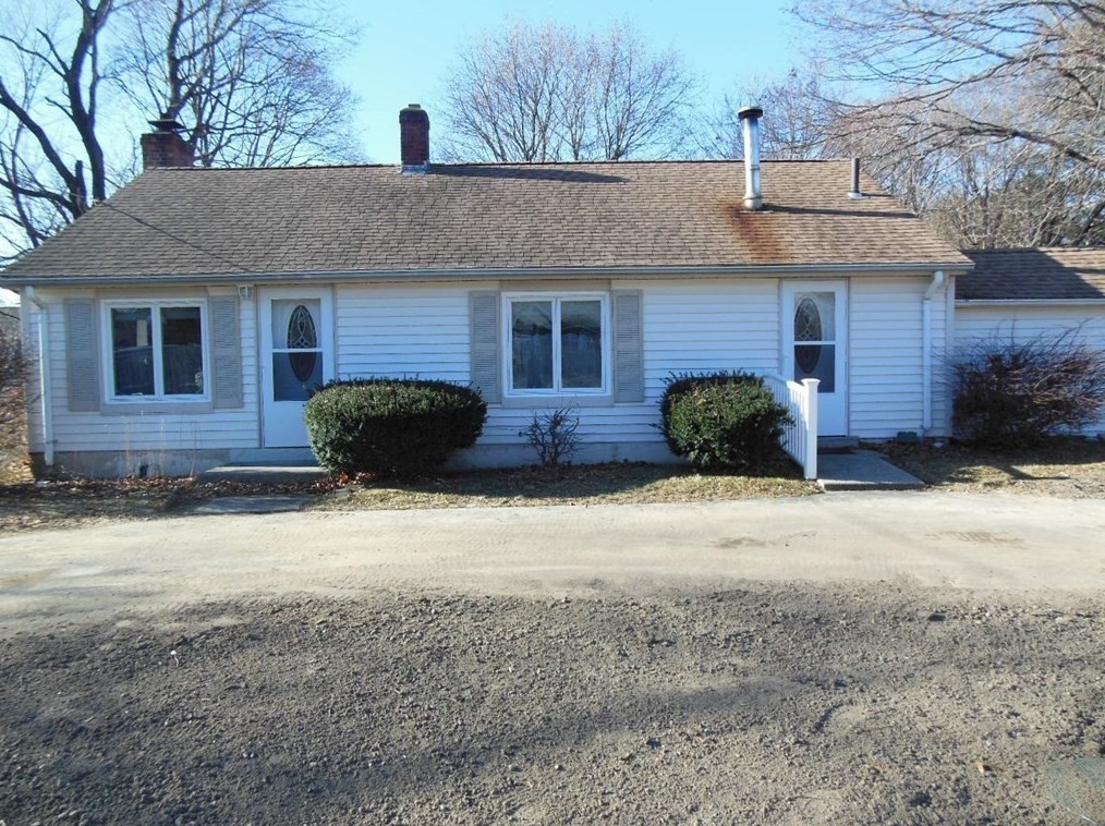 12 Circuit Dr, Rehoboth, MA 02769 exterior