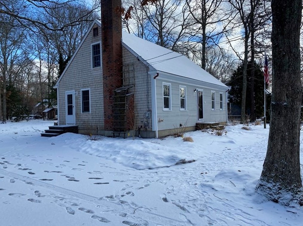 54 Woodridge Rd, East Sandwich, MA 02537 exterior