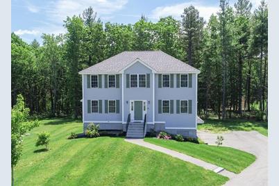 15 Farm Gate Road, Dracut, MA 01826 - Photo 1