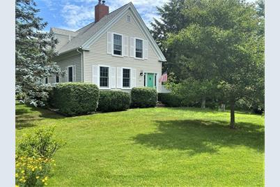 197 Pembroke - Photo 1