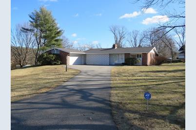 5 Old Bridge Rd - Photo 1