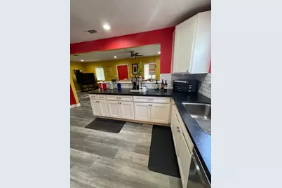 3740 26th Avenue, Sacramento, CA 95820 - Photo 14