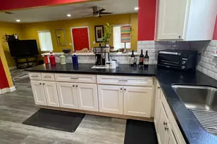 3740 26th Ave, Sacramento, CA 95820 - Photo 14