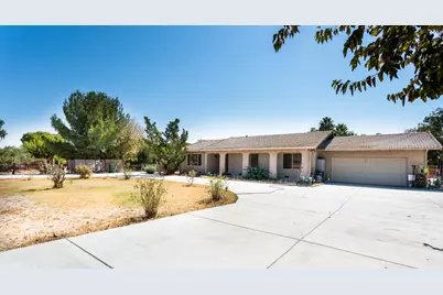 16046 Redondo Drive, Tracy, CA 95304 - Photo 2