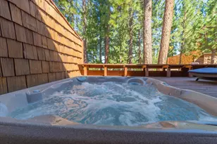 12472 Villa Ct, Truckee, CA 96161 - Photo 10