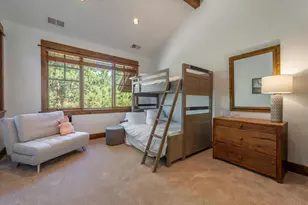 12472 Villa Ct, Truckee, CA 96161 - Photo 32