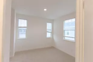 4024 Beechcraft Way, Sacramento, CA 95834 - Photo 14