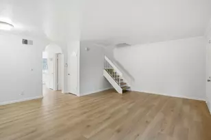 3952 Oak Villa Cir, Carmichael, CA 95608 - Photo 4