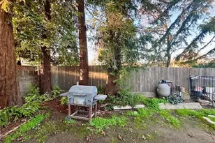 2715 Stanfield Dr, Stockton, CA 95209 - Photo 24