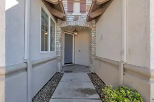 9524 Priscilla Ln, Stockton, CA 95212 - Photo 2