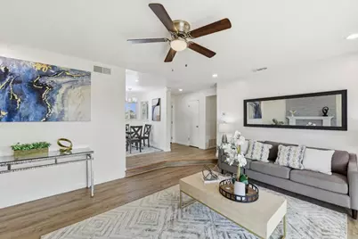 7019 Uranus Parkway, Sacramento, CA 95823 - Photo 8