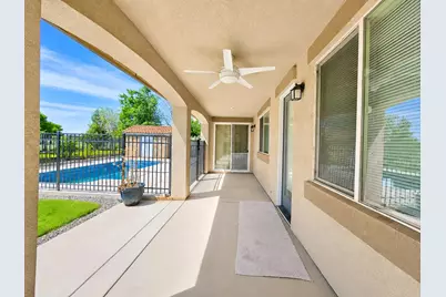 14305 Spyglass Circle, Chowchilla, CA 93610 - Photo 6