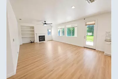 14305 Spyglass Circle, Chowchilla, CA 93610 - Photo 4