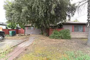 1359 Canal Farm Ln, Los Banos, CA 93635 - Photo 4