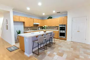 6472 Brook Hollow Cir, Stockton, CA 95219 - Photo 8