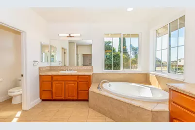 845 Village Avenue, Lathrop, CA 95330 - Photo 16