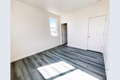14275 Spyglass Circle, Chowchilla, CA 93610 - Photo 6