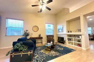 9408 Viridian Way, Elk Grove, CA 95624 - Photo 2