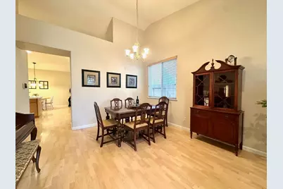9408 Viridian Way, Elk Grove, CA 95624 - Photo 10