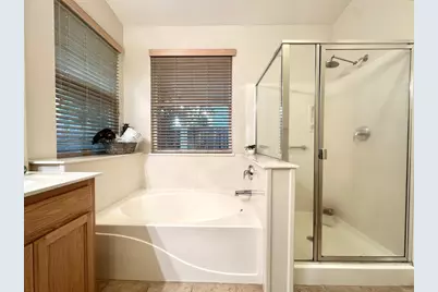 9408 Viridian Way, Elk Grove, CA 95624 - Photo 18