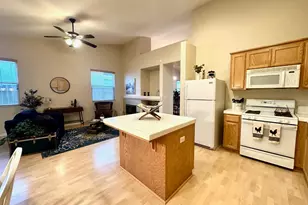 9408 Viridian Way, Elk Grove, CA 95624 - Photo 4