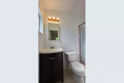 5725 Manmar Way, Sacramento, CA 95823 - Photo 12