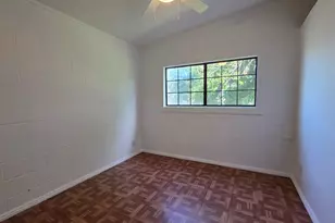 5725 Manmar Way, Sacramento, CA 95823 - Photo 14