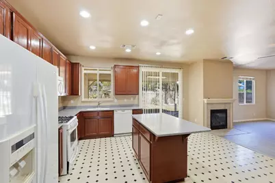 2579 Aurora Drive, Yuba City, CA 95991 - Photo 16