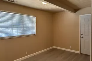 350 E 22nd St, Tracy, CA 95376 - Photo 8