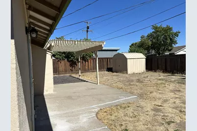 350 E 22nd Street, Tracy, CA 95376 - Photo 18