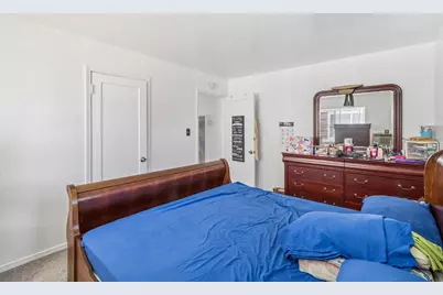 5207 Standish Rd, Sacramento, CA 95820 - Photo 14