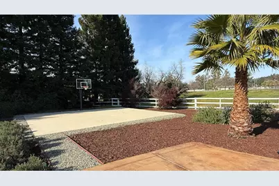 9060 Stockhorse Lane, Granite Bay, CA 95746 - Photo 10
