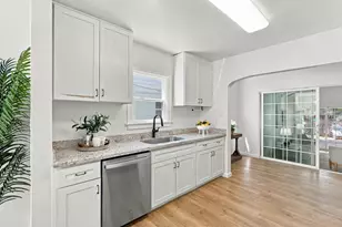 5417 8th Ave, Sacramento, CA 95820 - Photo 8