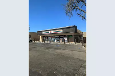 1045 Oakdale Road, Modesto, CA 95355 - Photo 1